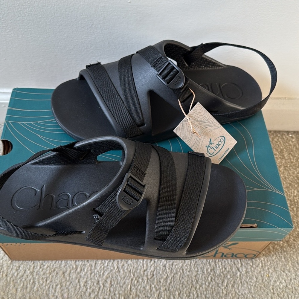 Chaco black Eva  Strappy Sandals